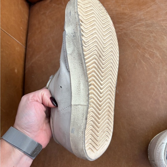 Golden Goose Superstar GGDB low top distressed sneakers with purple stars - Picture 10 of 12